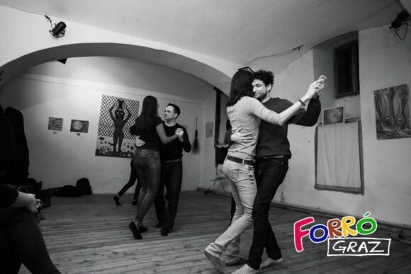 Forró Graz – Introduction and social dance [FREIRAUMFEST]